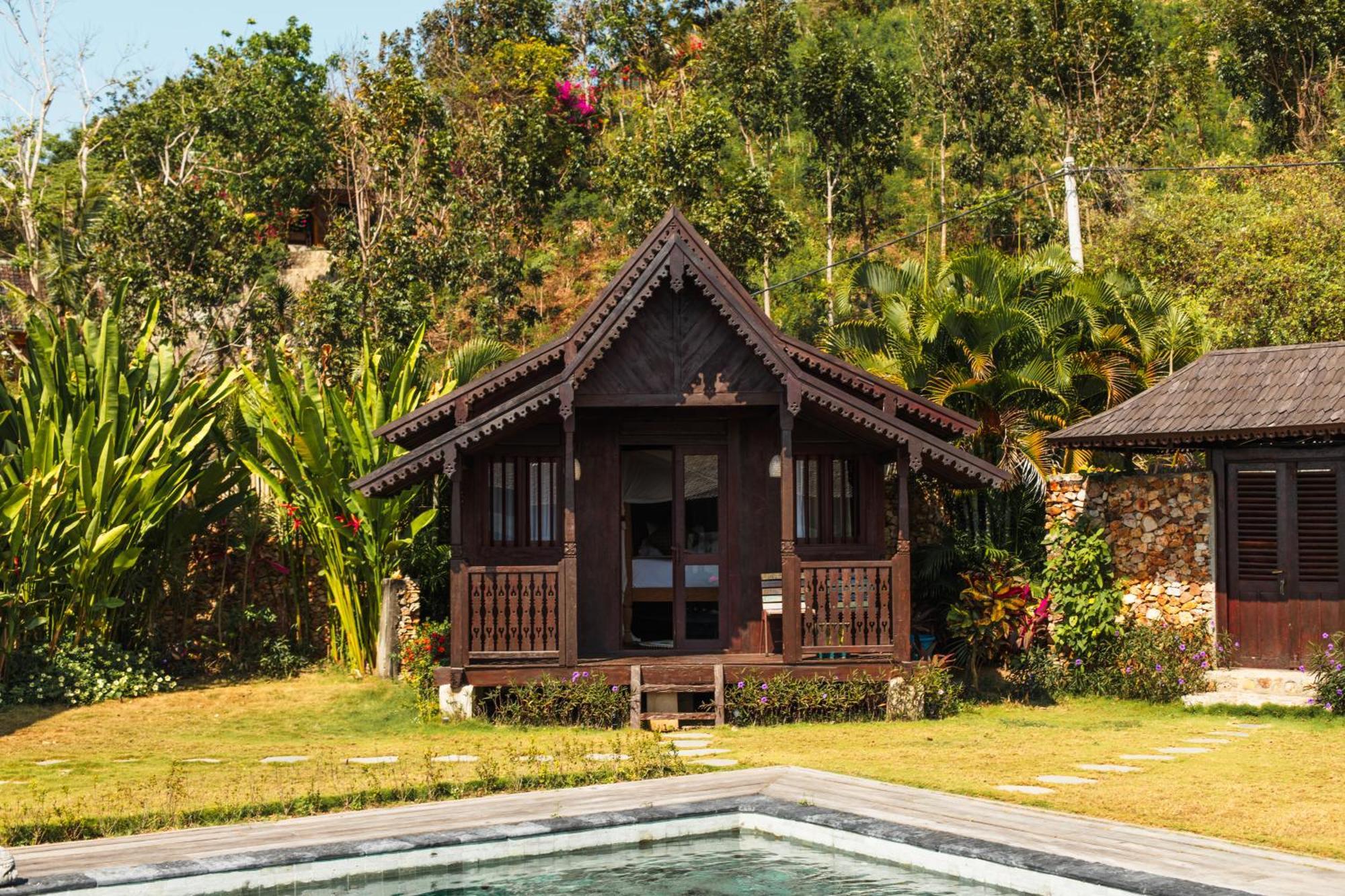 Villa Ellya Areguling, For 8-10 Pax Kuta  Exterior photo